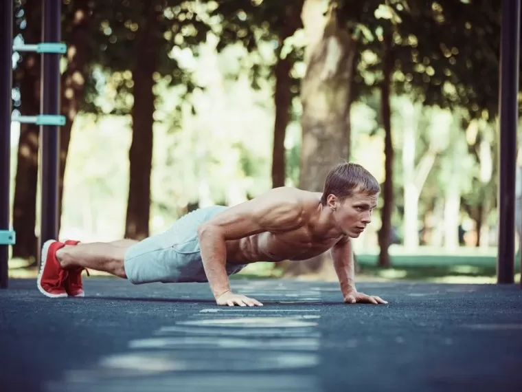 Sklekovi – sve što možda niste, a trebalo bi da znate